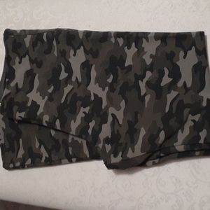 NWOT Casablanca Leggings Camouflage Medium